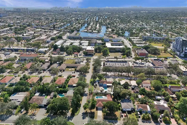 $899,999 | 620 Northeast 2nd Street, Pompano Beach, FL 33060