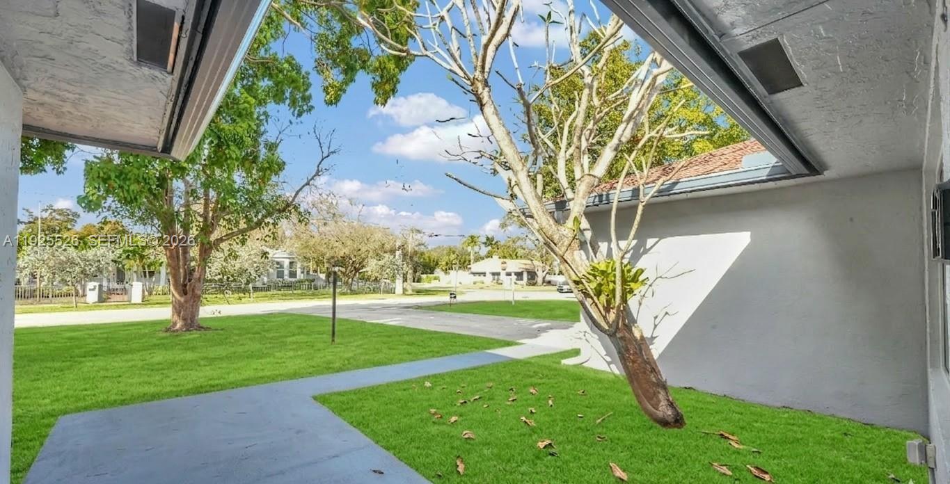 620 Northeast 2nd Street Pompano Beach, FL 33060 - Photo 4 of 53 Landscape AI