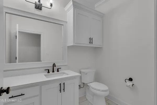 $530,000 | 5534 West 4th Street, Hattiesburg, MS 39402