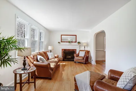 $1,295,000 | 3643 Alton Place Northwest, Washington, DC 20008