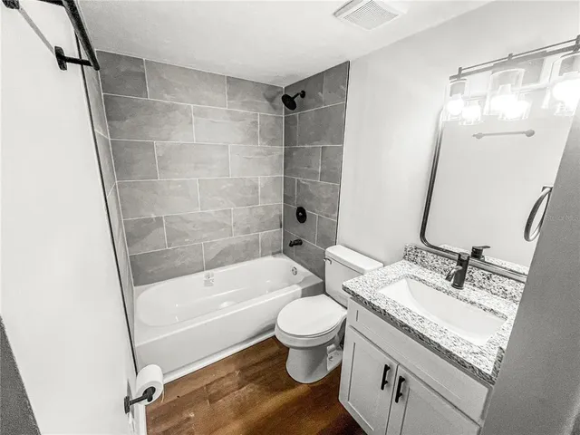 $259,800 | 5110 Southwest 69 Street, Gainesville, FL 32608