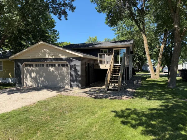 $264,900 | 113 Cedar Street South, Sauk Centre, MN 56378