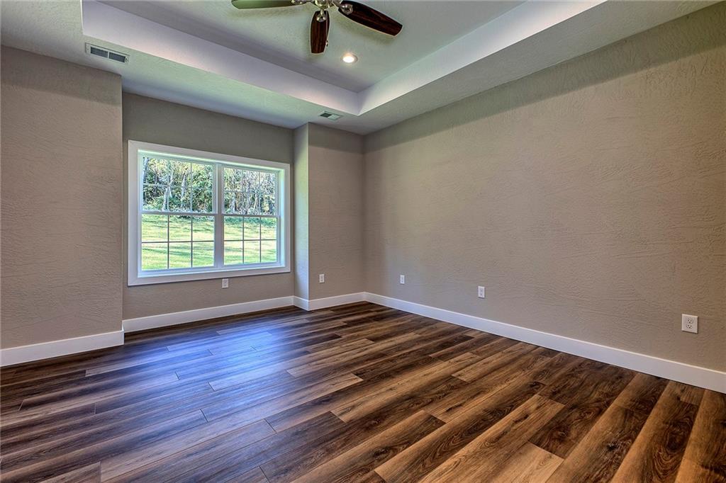 444 Wendel Road Irwin, PA 15642 - Photo 18 of 30 Gallery Image 18