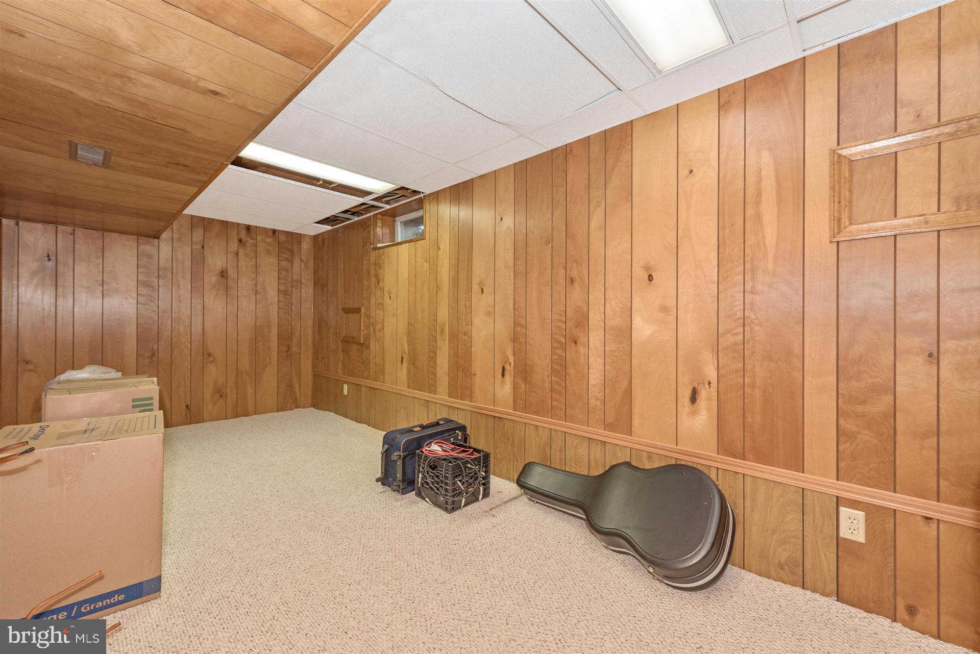 1521 Miller Road Westminster, MD 21158 - Photo 22 of 29 DEN OR OFFICE
