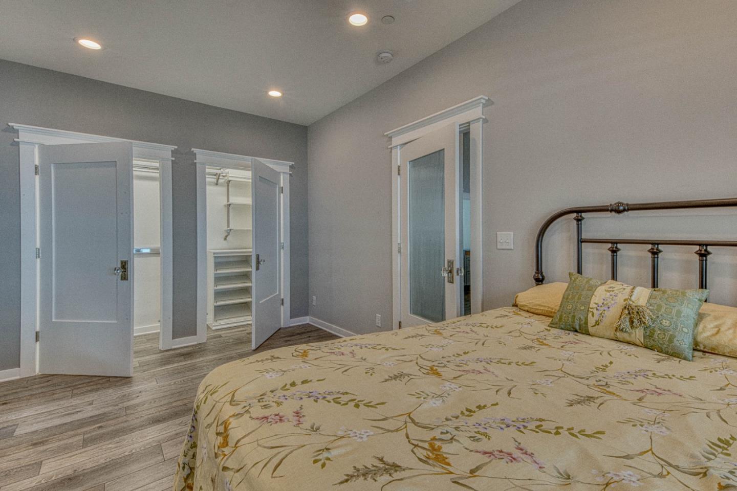 47317 Arroyo Seco Road Greenfield, CA 93927 - Photo 24 of 47 a bedroom with a bed and a dresser