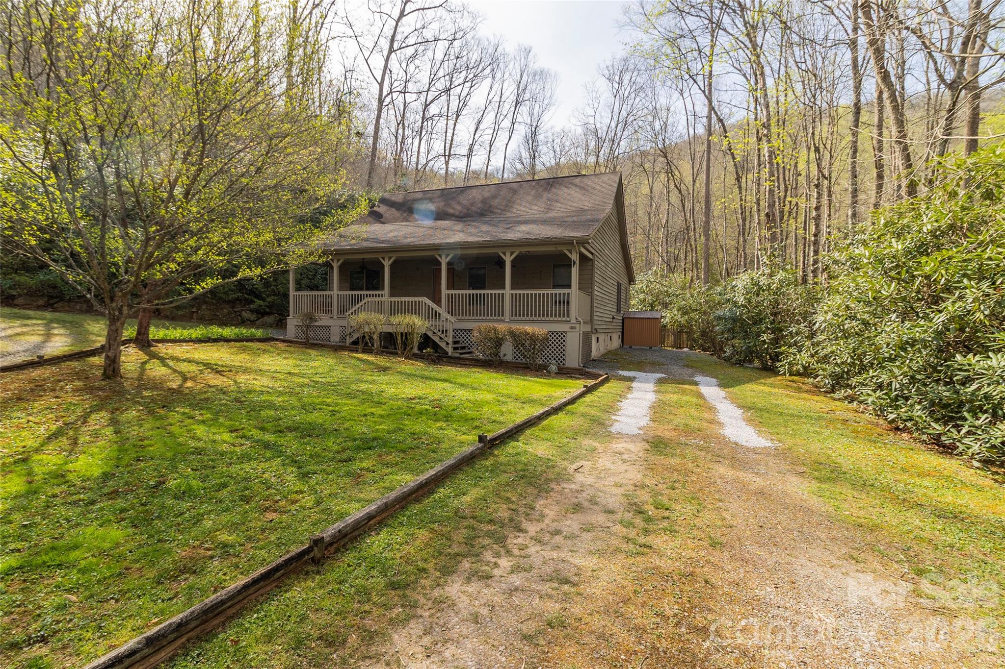 106 Cabin Creek Road Sylva, NC 28779 - Photo 4 of 34