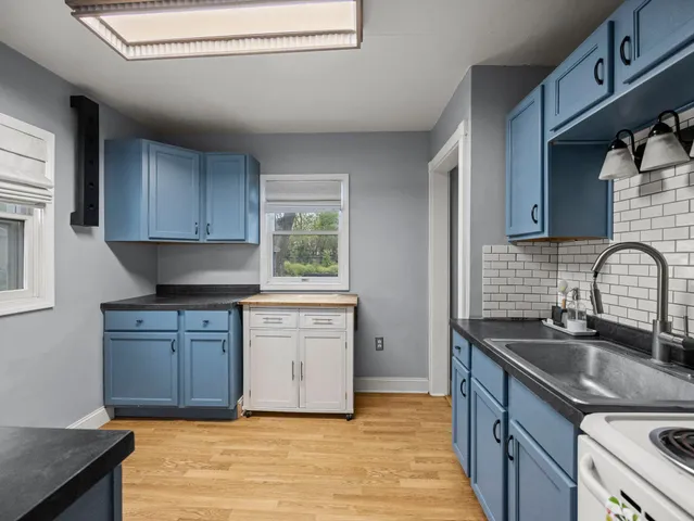 $218,900 | 406 5th Street Northwest, Montgomery, MN 56069