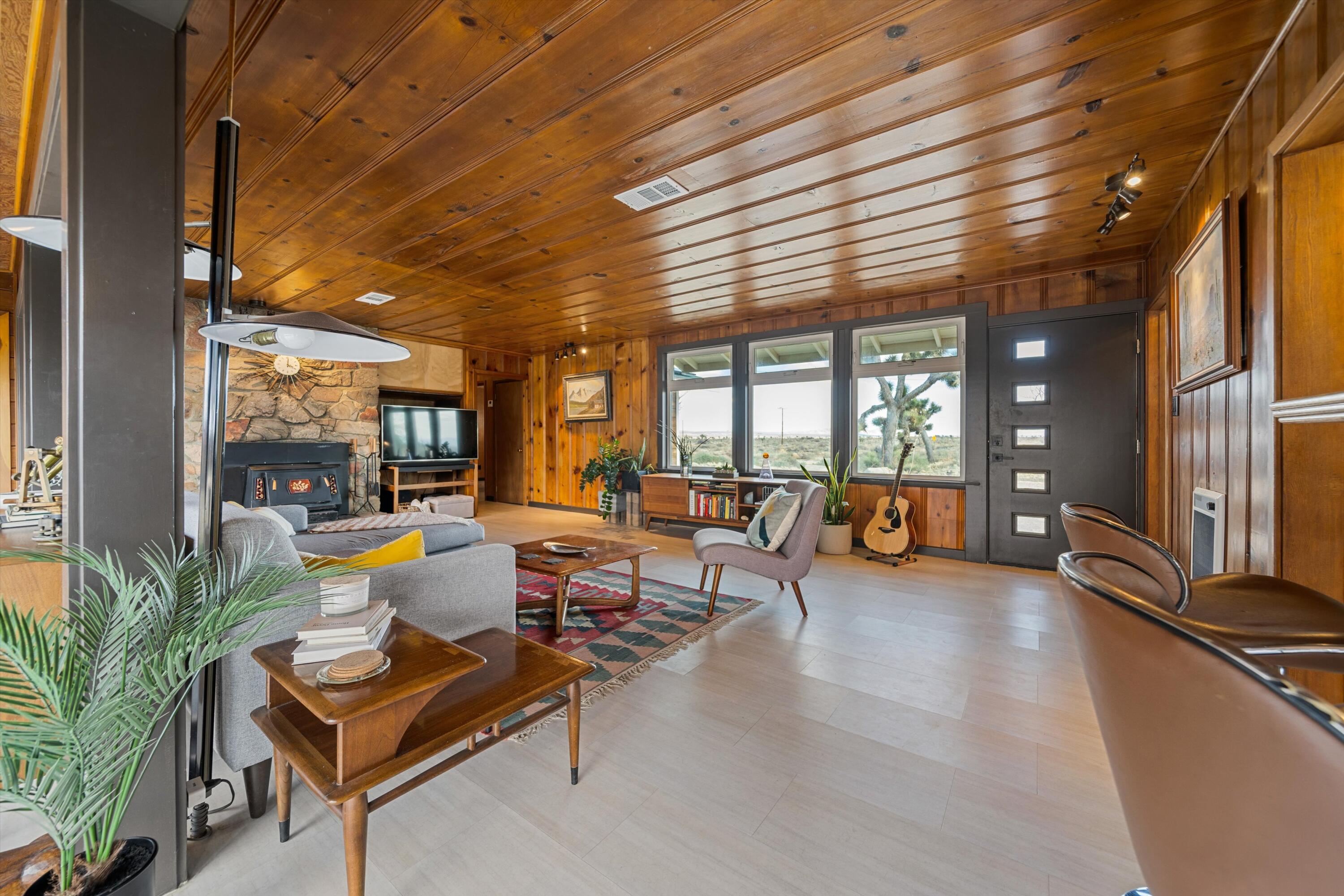 11337 Avenue E E Lancaster Ca East Lancaster, CA 93535 - Photo 4 of 60 a outdoor space with lots of furniture and garden view