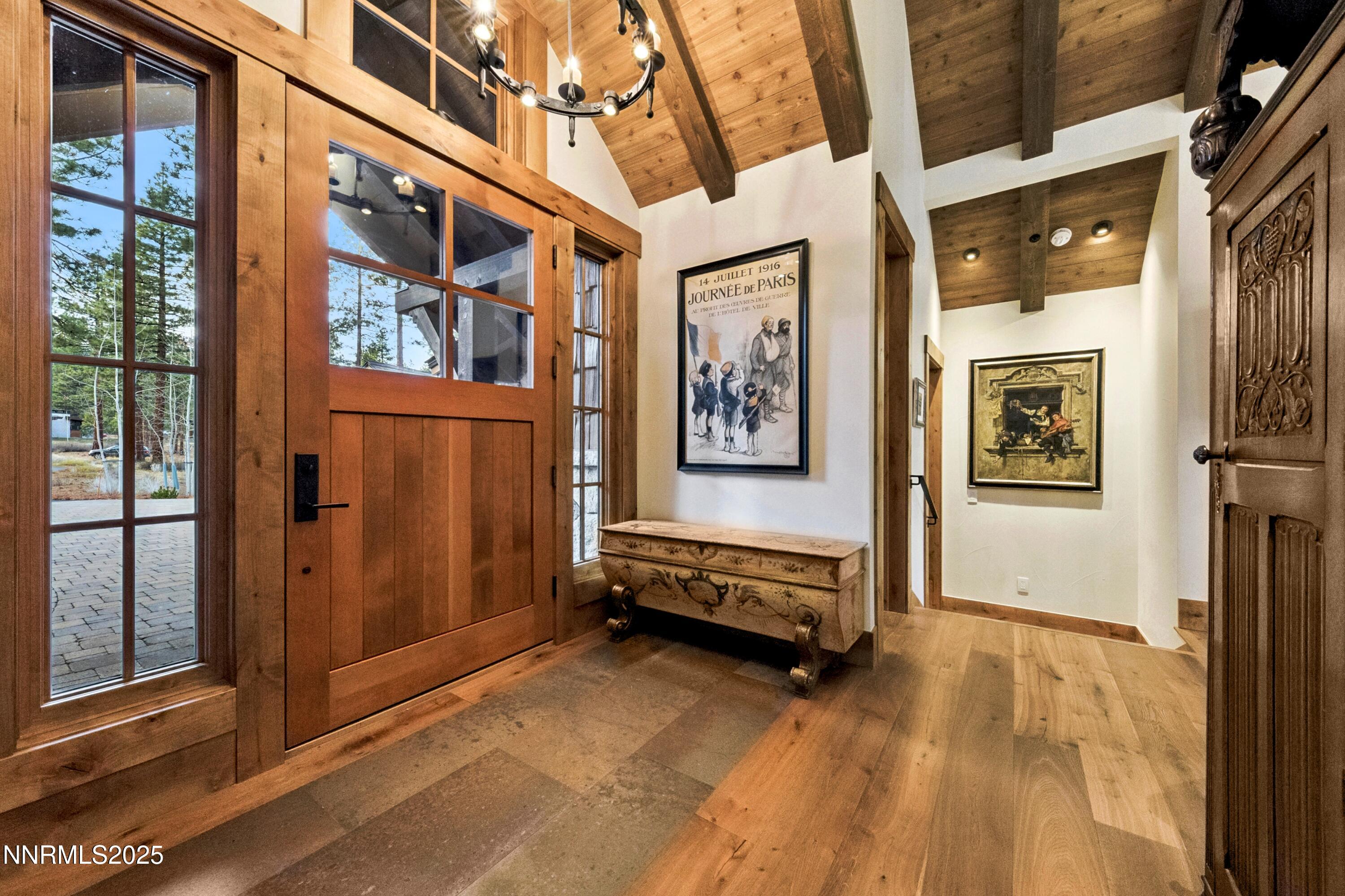 261 Redding Way Carson City, NV 89705 - Photo 8 of 83 a33