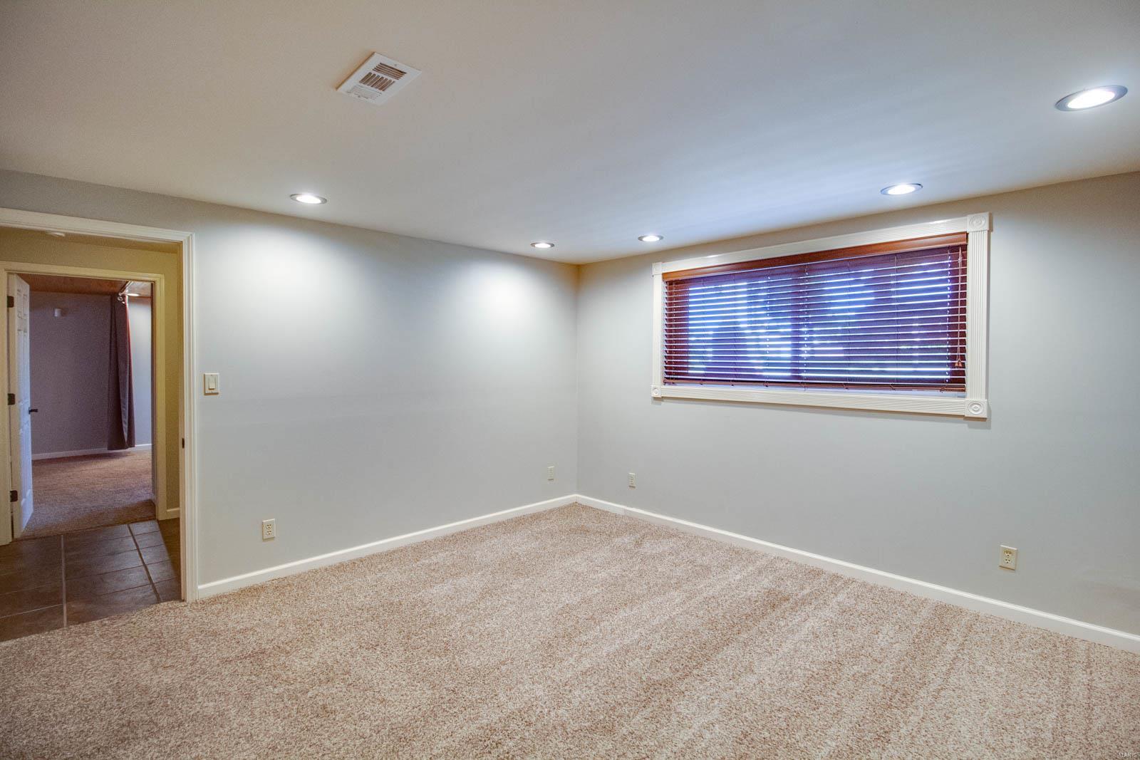 1213 Ranworth Drive Godfrey, IL 62035 - Photo 22 of 47 Gallery Image 22