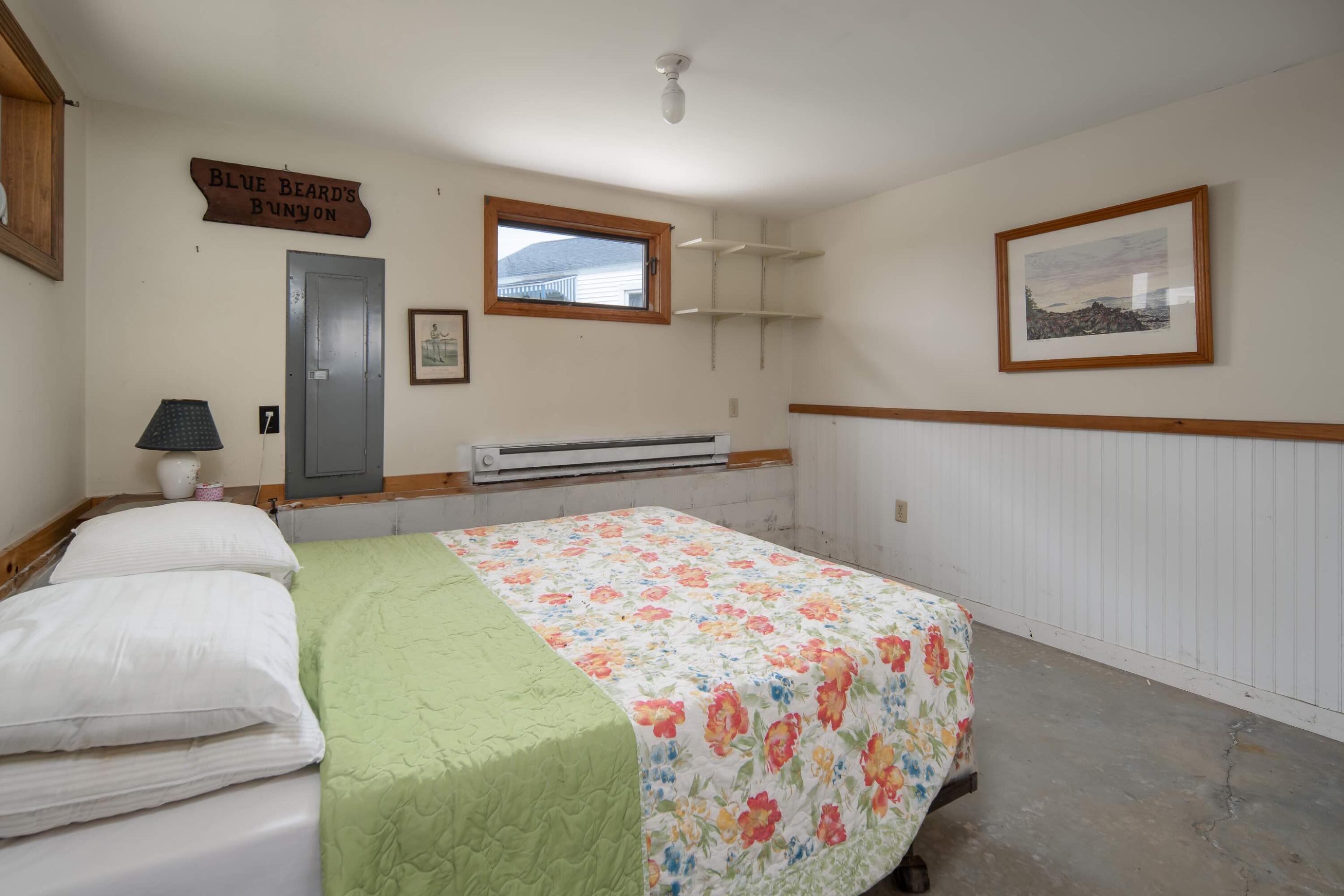 87 Long Beach Avenue, Unit 2 York, ME 03909 - Photo 22 of 26 Basement Bedroom