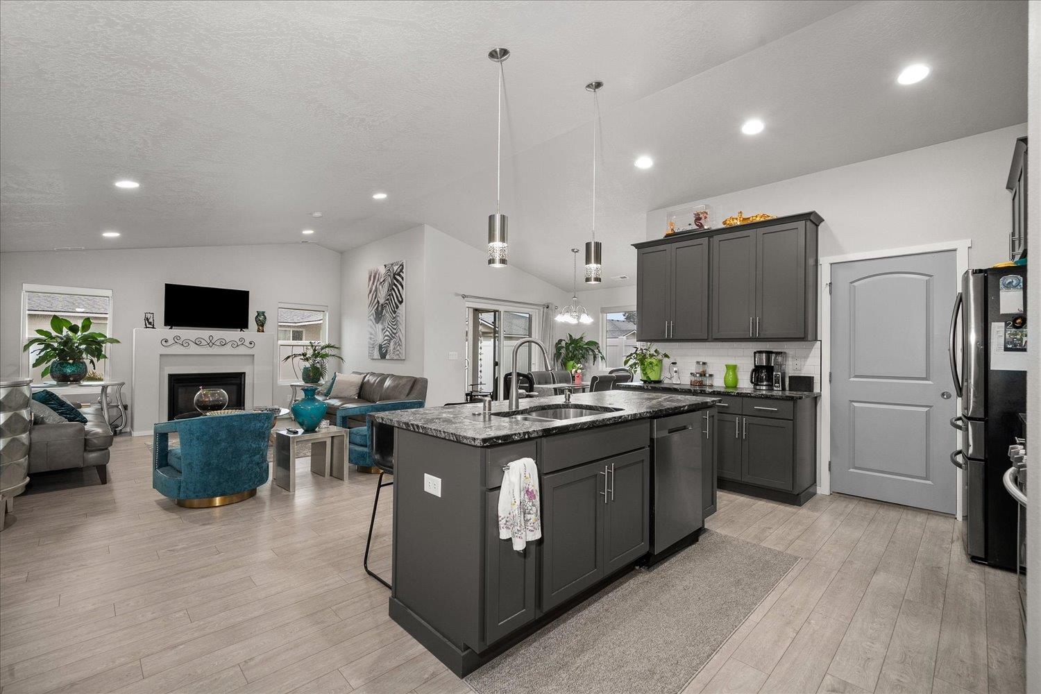 1710 North Arties Road Spokane Valley, WA 99016 - Photo 8 of 35 Gallery Image 8