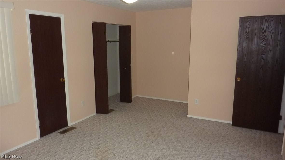 4448 Rabun Lane Cleveland, OH 44143 - Photo 12 of 26