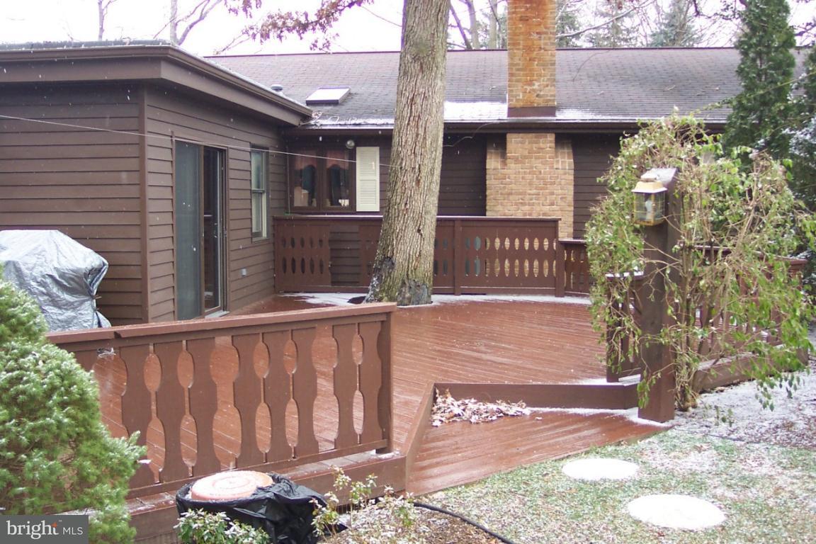 613 West 3rd Avenue Lititz, PA 17543 - Photo 3 of 12