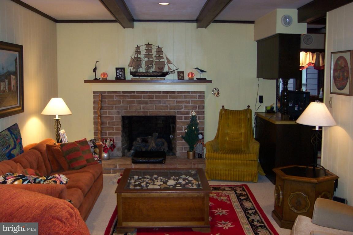 613 West 3rd Avenue Lititz, PA 17543 - Photo 7 of 12
