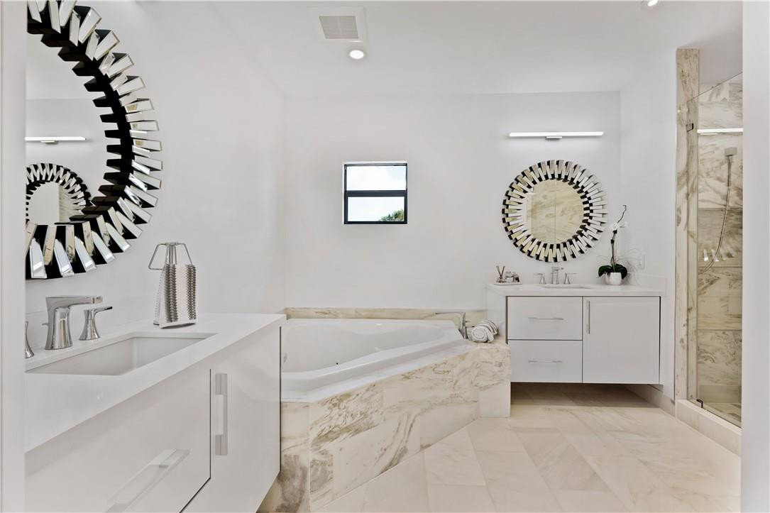 176 Beacon Lane Jupiter Inlet Colony, FL 33469 - Photo 31 of 64 Photo 32
