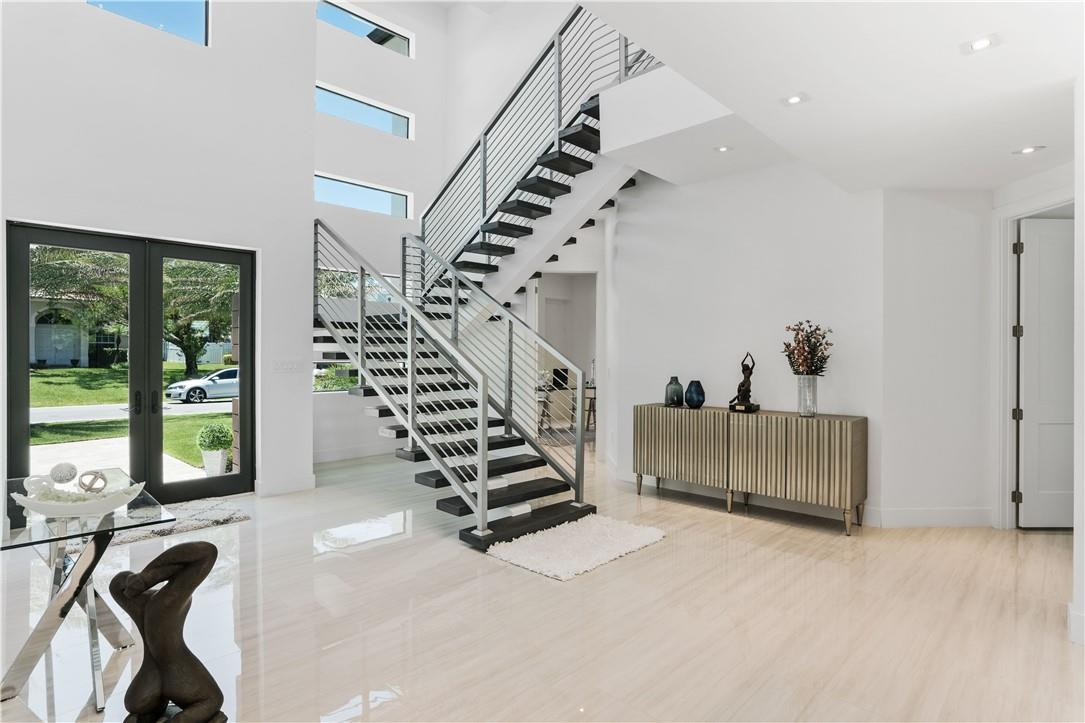 176 Beacon Lane Jupiter Inlet Colony, FL 33469 - Photo 8 of 64 Photo 8