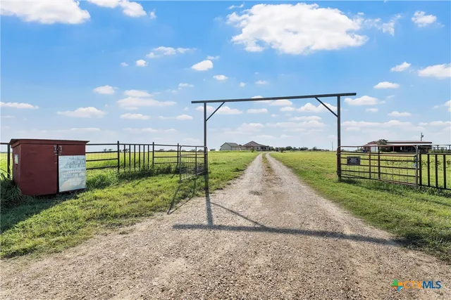 $445,000 | 231 County Road 136, Burlington, TX 76519