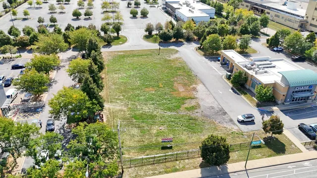 $499,000 | 201 West 83rd Street, Chicago, IL 60620