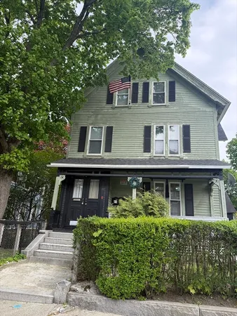 $599,999 | 39 Woodland Street, Worcester, MA 01610