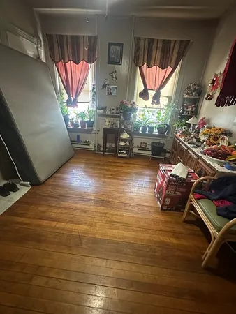 $699,900 | 39 Woodland Street, Worcester, MA 01610