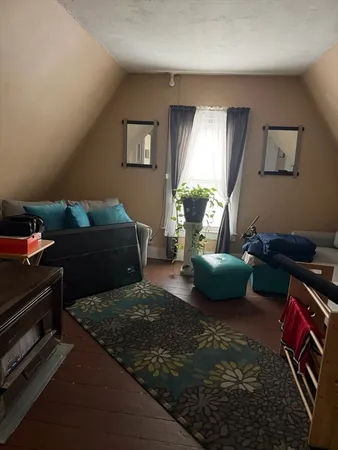 $699,900 | 39 Woodland Street, Worcester, MA 01610