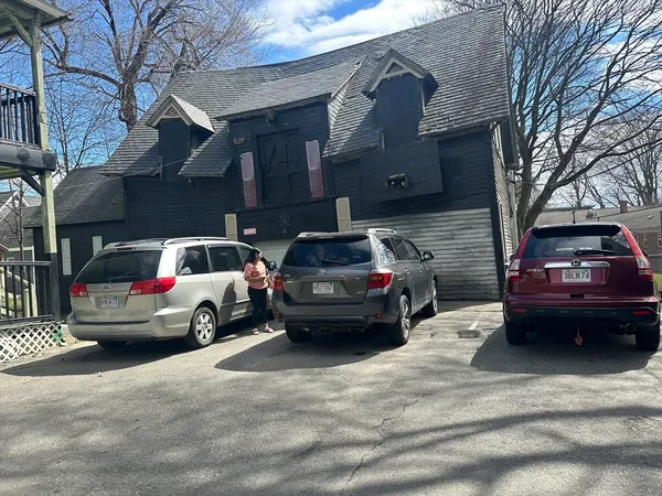 $699,900 | 39 Woodland Street, Worcester, MA 01610