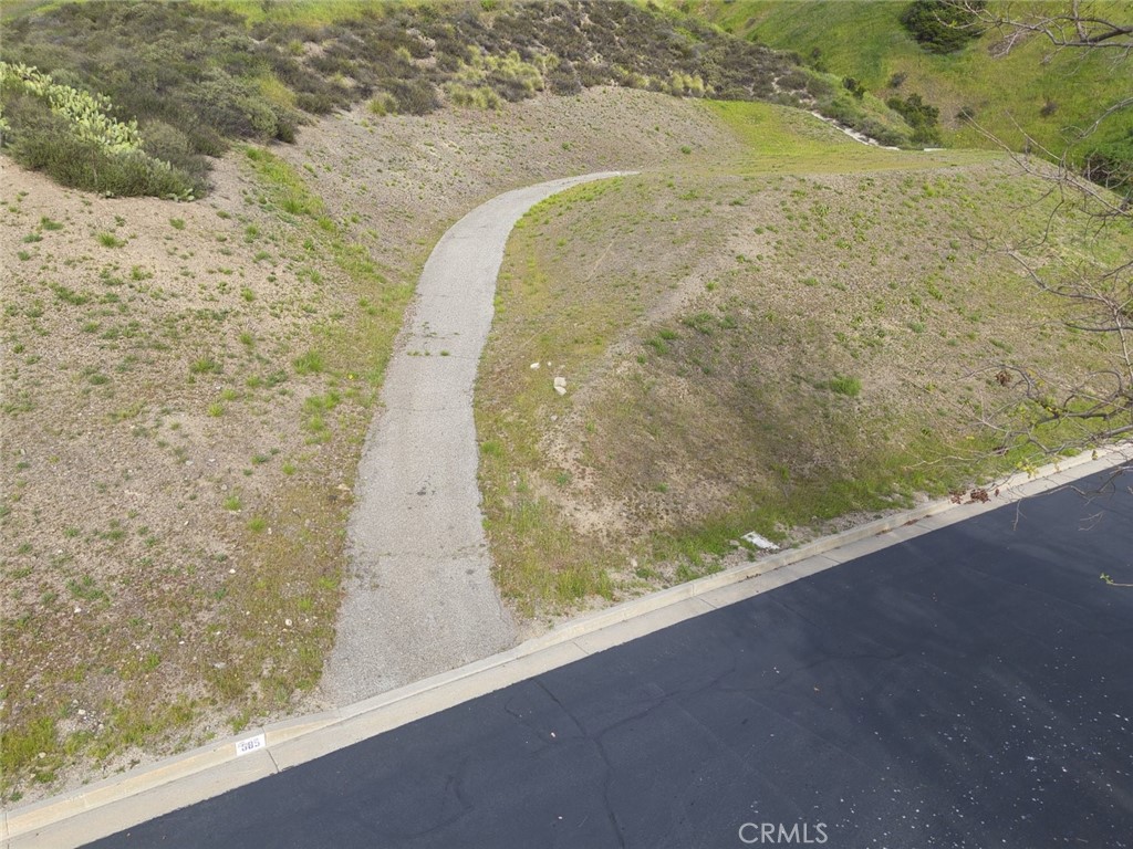 685 Gordon Highlands Road Glendora, CA 91741 - Photo 13 of 35 a view of a wooden floor