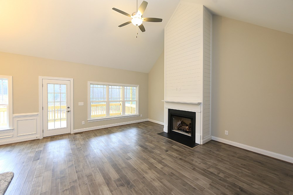 2480 Tarheel Road Benson, NC 27504 - Photo 2 of 15 Photo 2