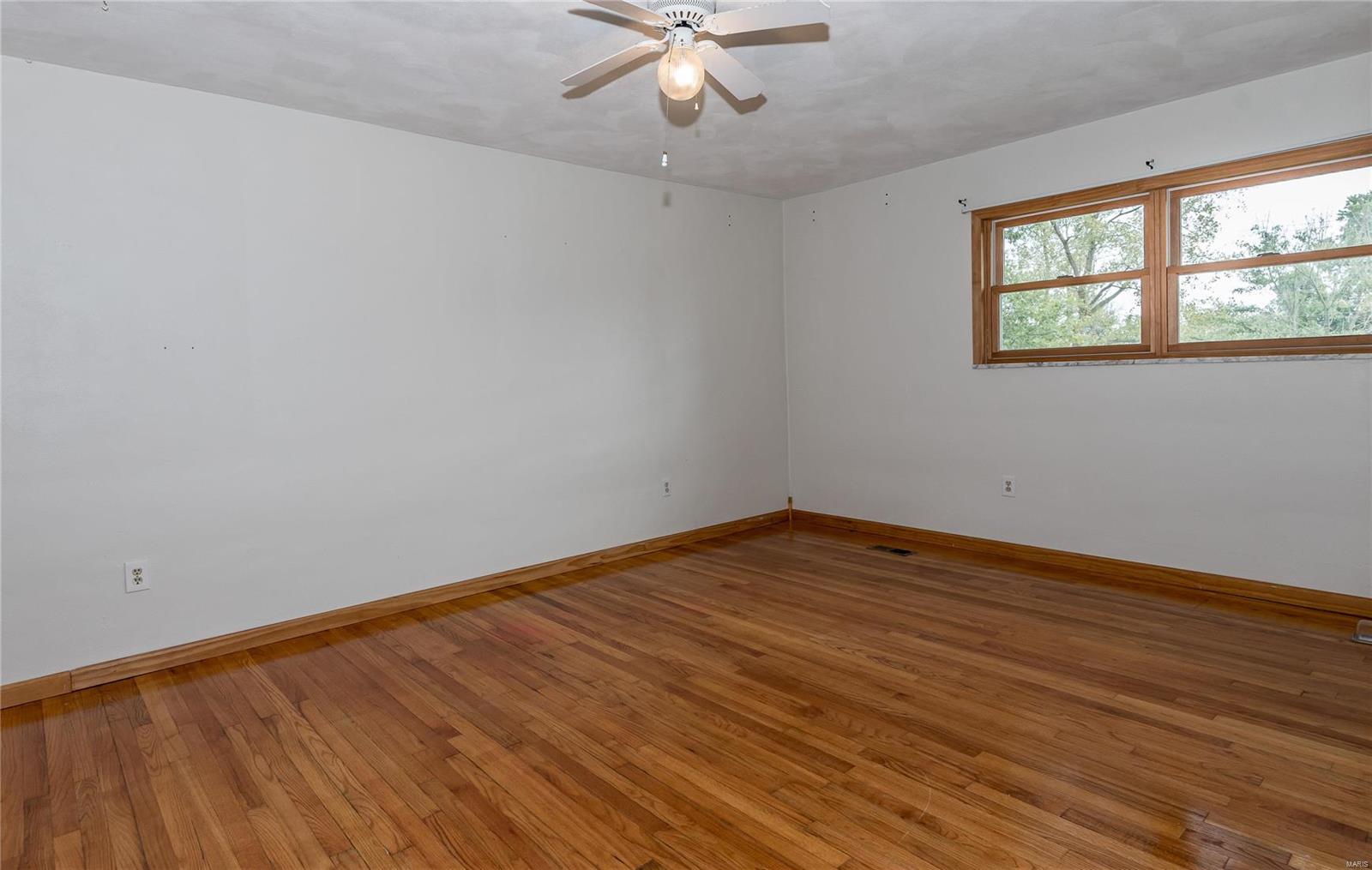 405 Troy Road Collinsville, IL 62234 - Photo 11 of 24 Gallery Image 11