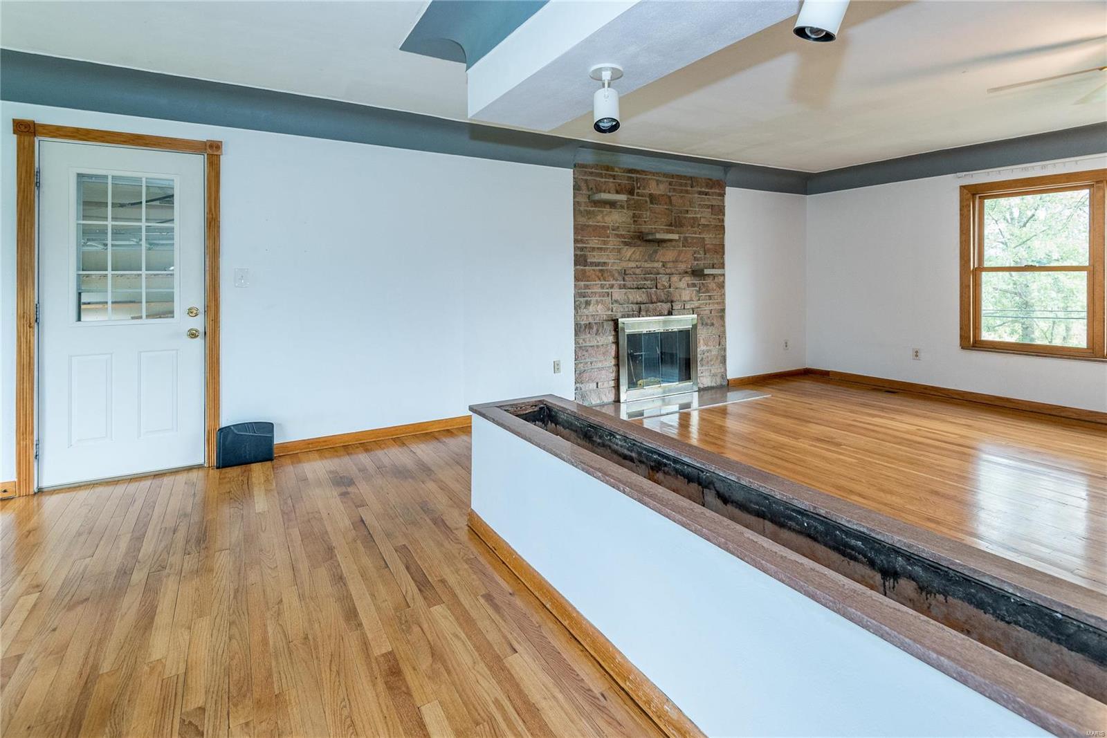 405 Troy Road Collinsville, IL 62234 - Photo 23 of 24 Gallery Image 23