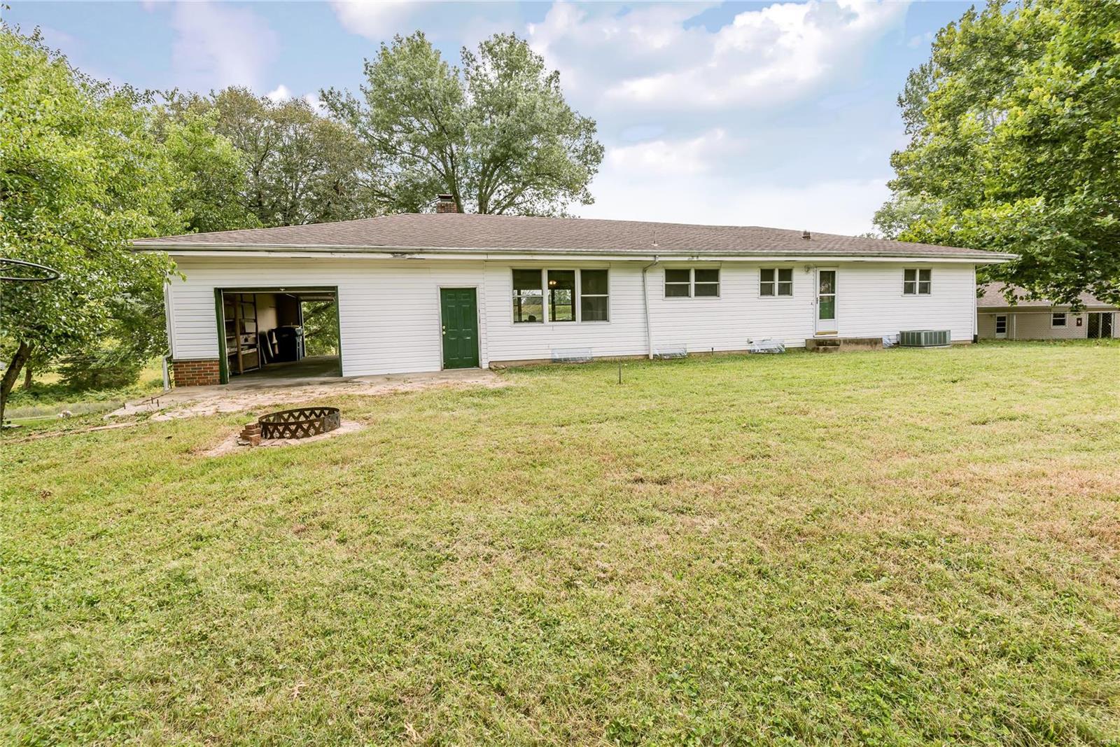 405 Troy Road Collinsville, IL 62234 - Photo 24 of 24 Gallery Image 24