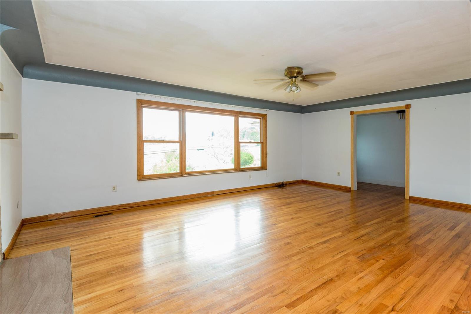 405 Troy Road Collinsville, IL 62234 - Photo 4 of 24 Gallery Image 4