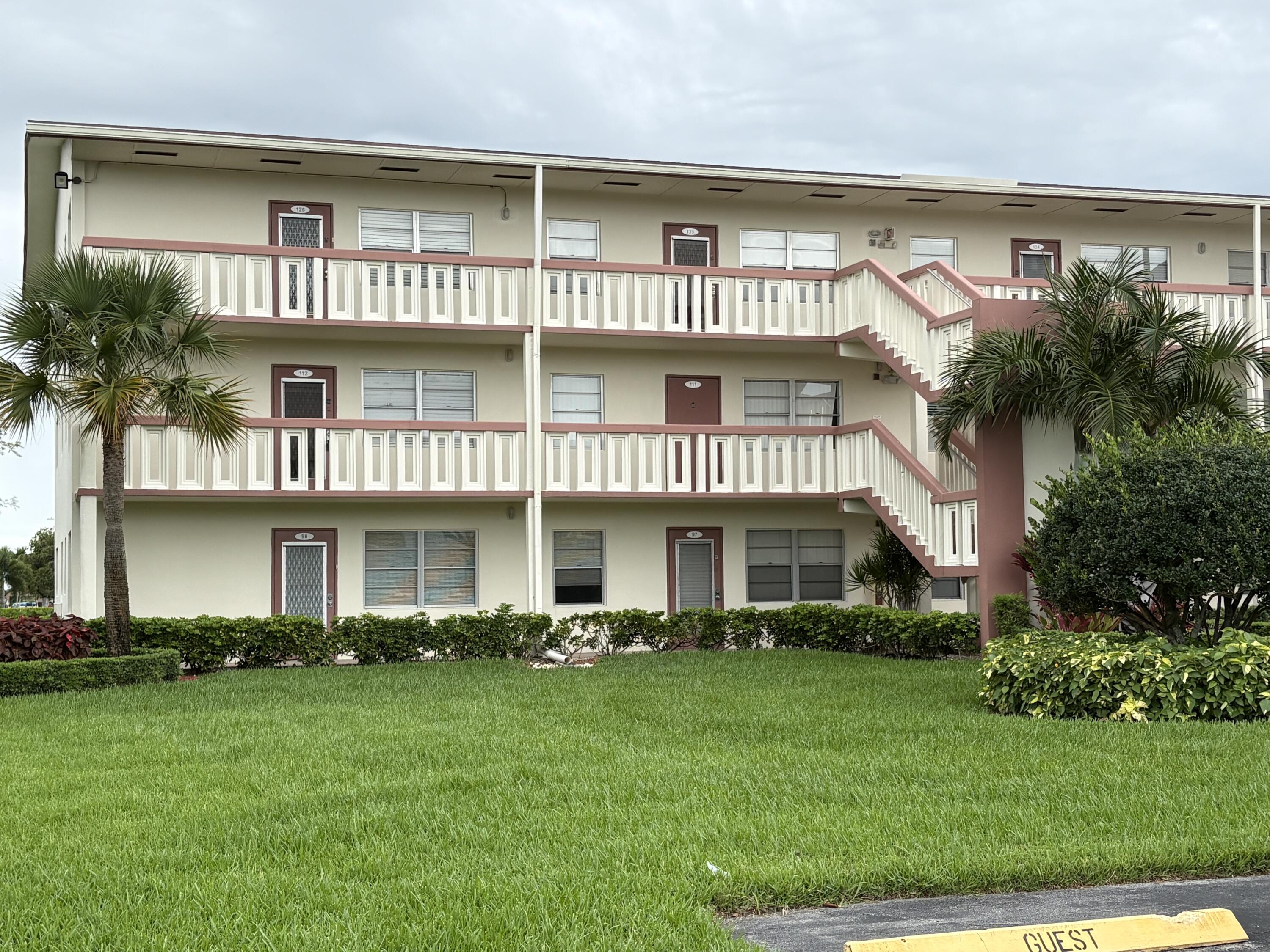 112 C Preston Way, Unit 112C Boca Raton, FL 33434 - Photo 16 of 19 IMG_0693