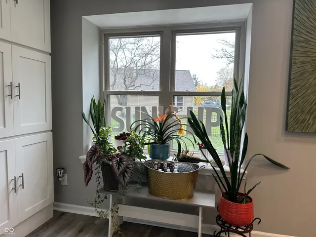 $325,000 | 7731 Hollow Ridge Circle, Indianapolis, IN 46256