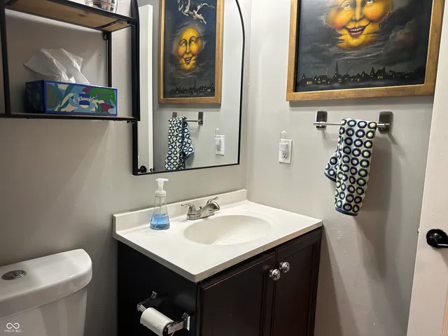 $325,000 | 7731 Hollow Ridge Circle, Indianapolis, IN 46256