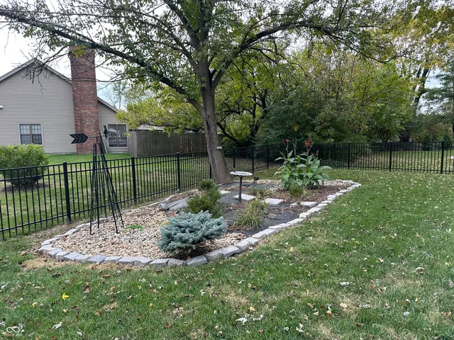 $325,000 | 7731 Hollow Ridge Circle, Indianapolis, IN 46256