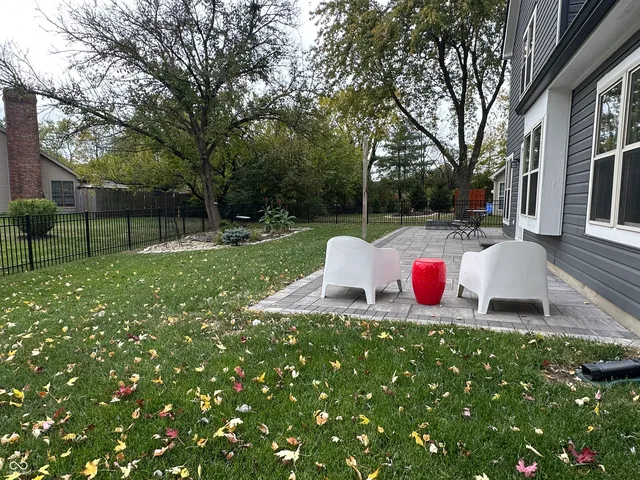 $325,000 | 7731 Hollow Ridge Circle, Indianapolis, IN 46256