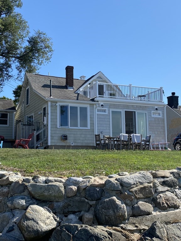 25 Eagle Hill Road, Unit WHOLE Ipswich, MA 01938 - Photo 2 of 8