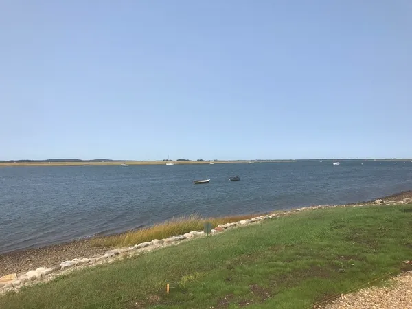 $3,500 | 25 Eagle Hill Road, Unit WHOLE, Ipswich, MA 01938