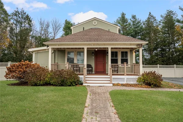 $510,000 | 3 West Prospect Street, Smithfield, RI 02828