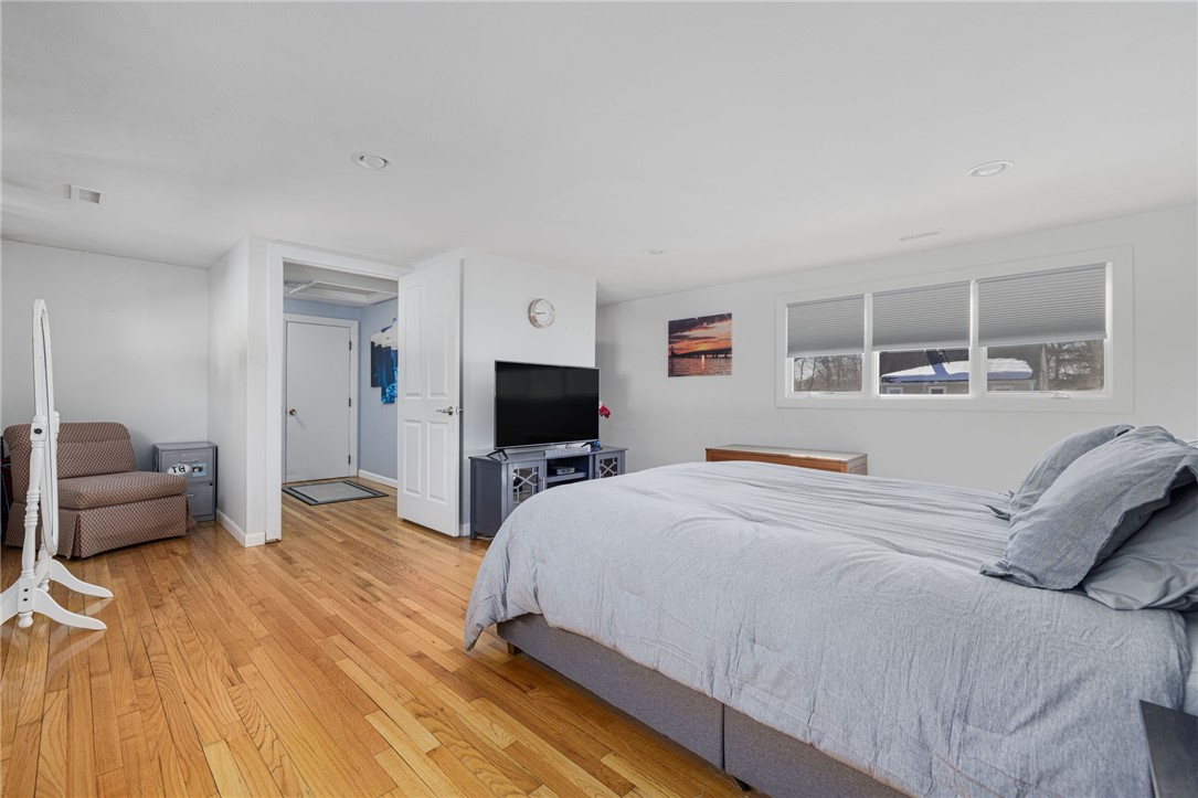 3 West Prospect Street Smithfield, RI 02828 - Photo 27 of 45