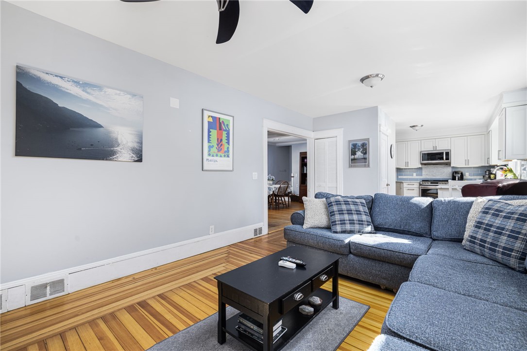 3 West Prospect Street Smithfield, RI 02828 - Photo 7 of 45