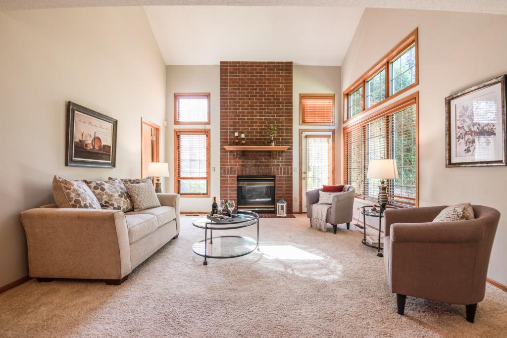 3671 Pond View Point Eagan, MN 55122 - Photo 15 of 26 Gallery Image 15
