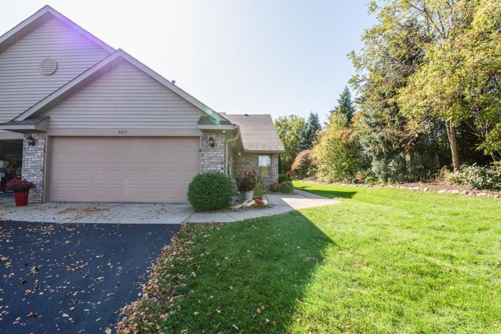3671 Pond View Point Eagan, MN 55122 - Photo 4 of 26 Gallery Image 4