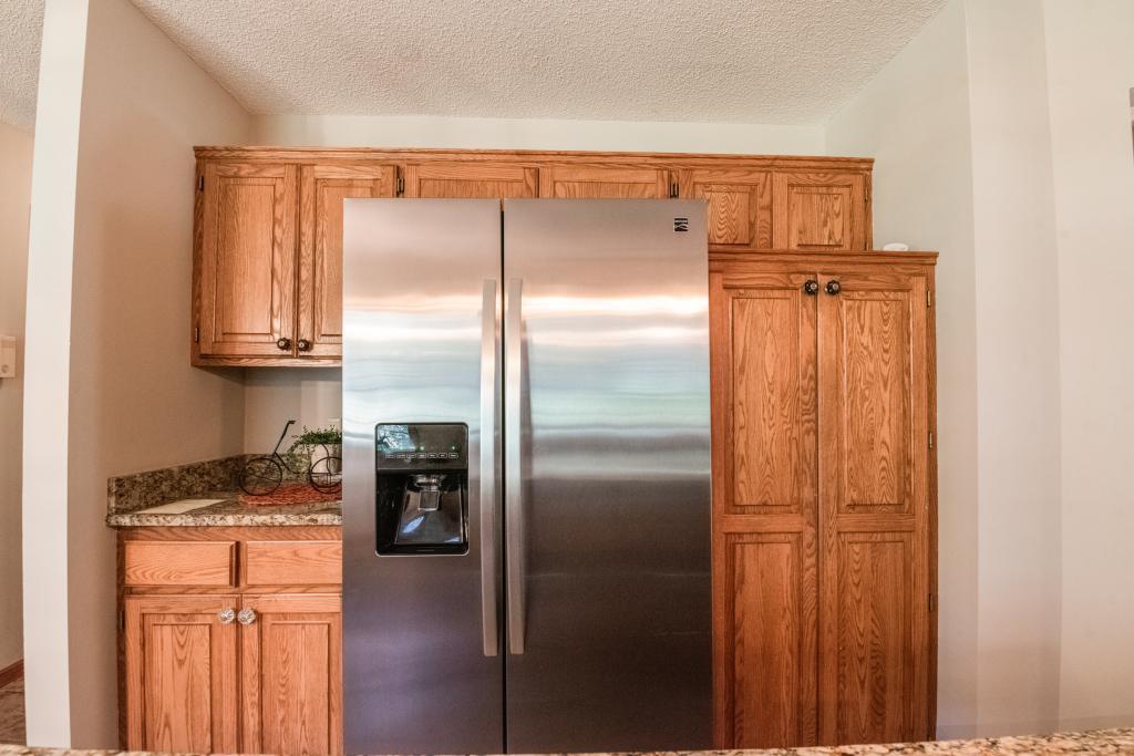 3671 Pond View Point Eagan, MN 55122 - Photo 10 of 26 Gallery Image 10