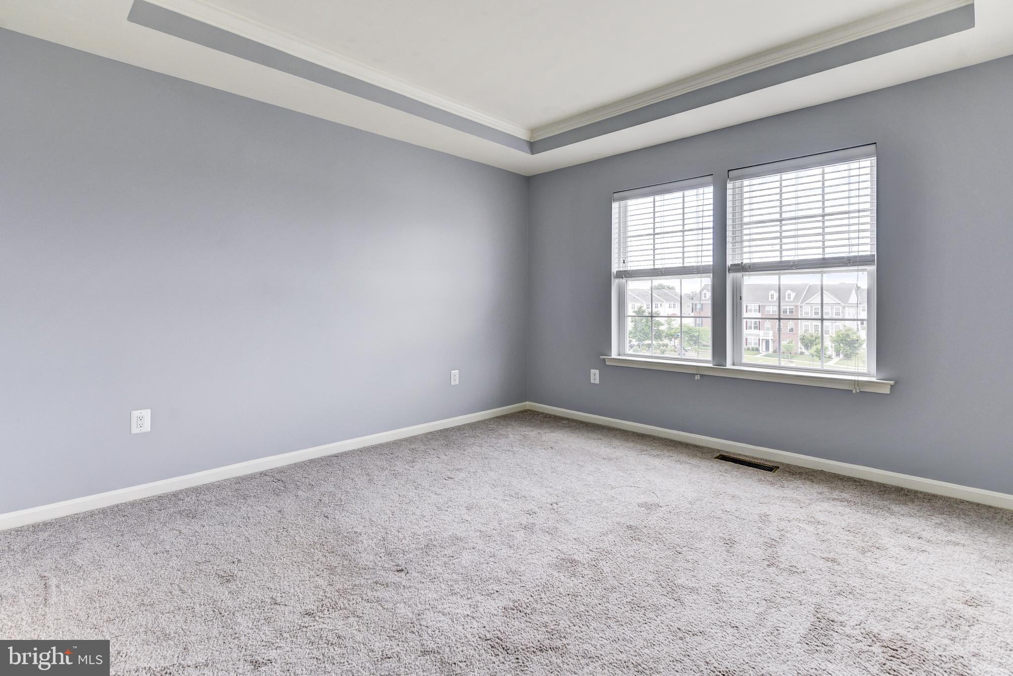 44104 Turf Field Square Chantilly, VA 20152 - Photo 18 of 38