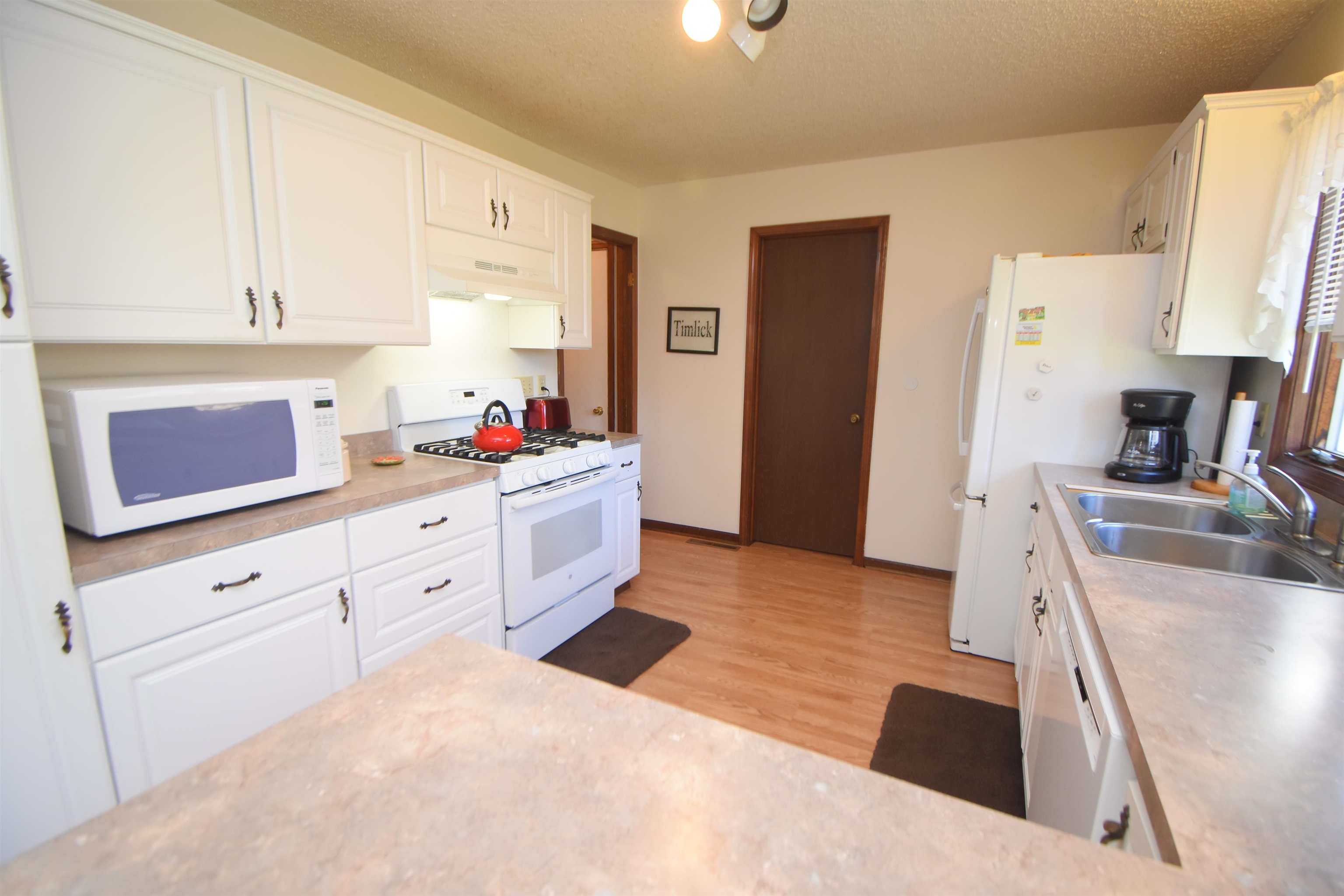 3433 Ines Durand, MI 48429 - Photo 19 of 36 50094562-18.JPG