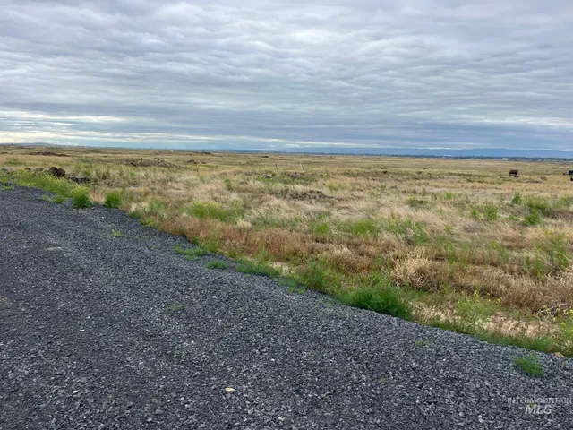 $115,000 | Lot 1-bk Pioneer Mountain Loop, Jerome, ID 83338