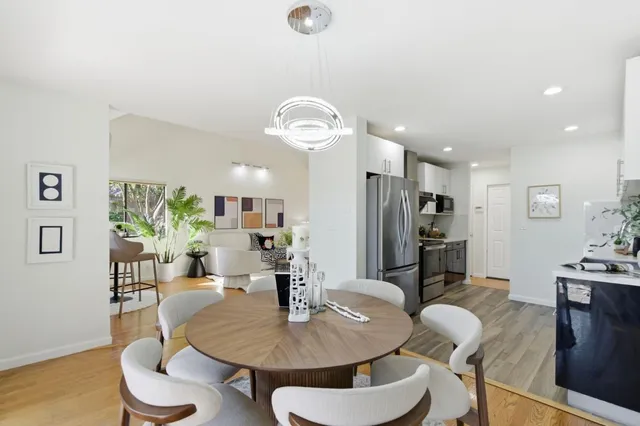 $1,498,000 | 670 San Antonio Road, Unit 26, Palo Alto, CA 94306